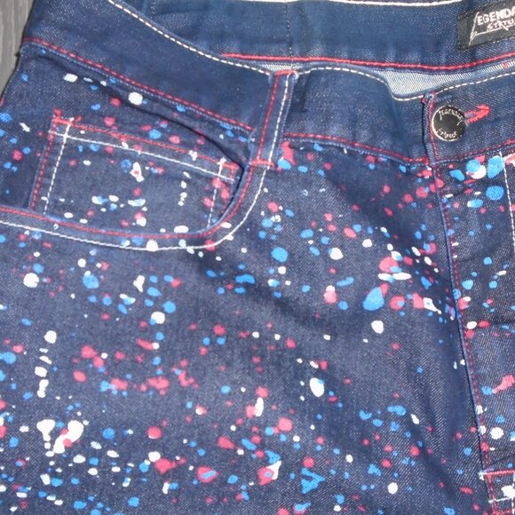 Legendary Status - Picture 2 of 9